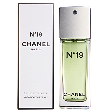 chanel 19 reviews|is chanel no 19 discontinued.